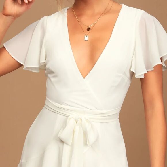 White Lulu's Dress - Picture 3 of 5